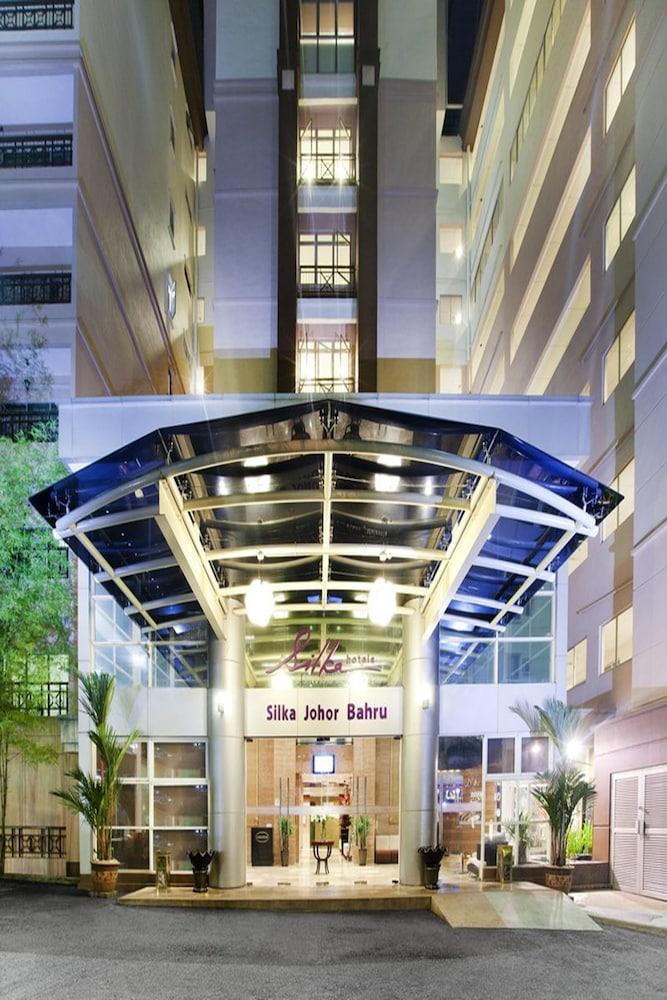 Silka Johor Bahru Hotel Exterior foto