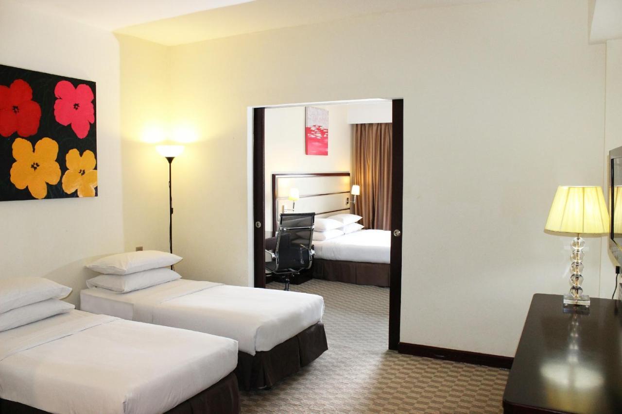 Silka Johor Bahru Hotel Exterior foto